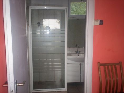 2013_szoba_003.jpg 2013_szoba_003.jpg